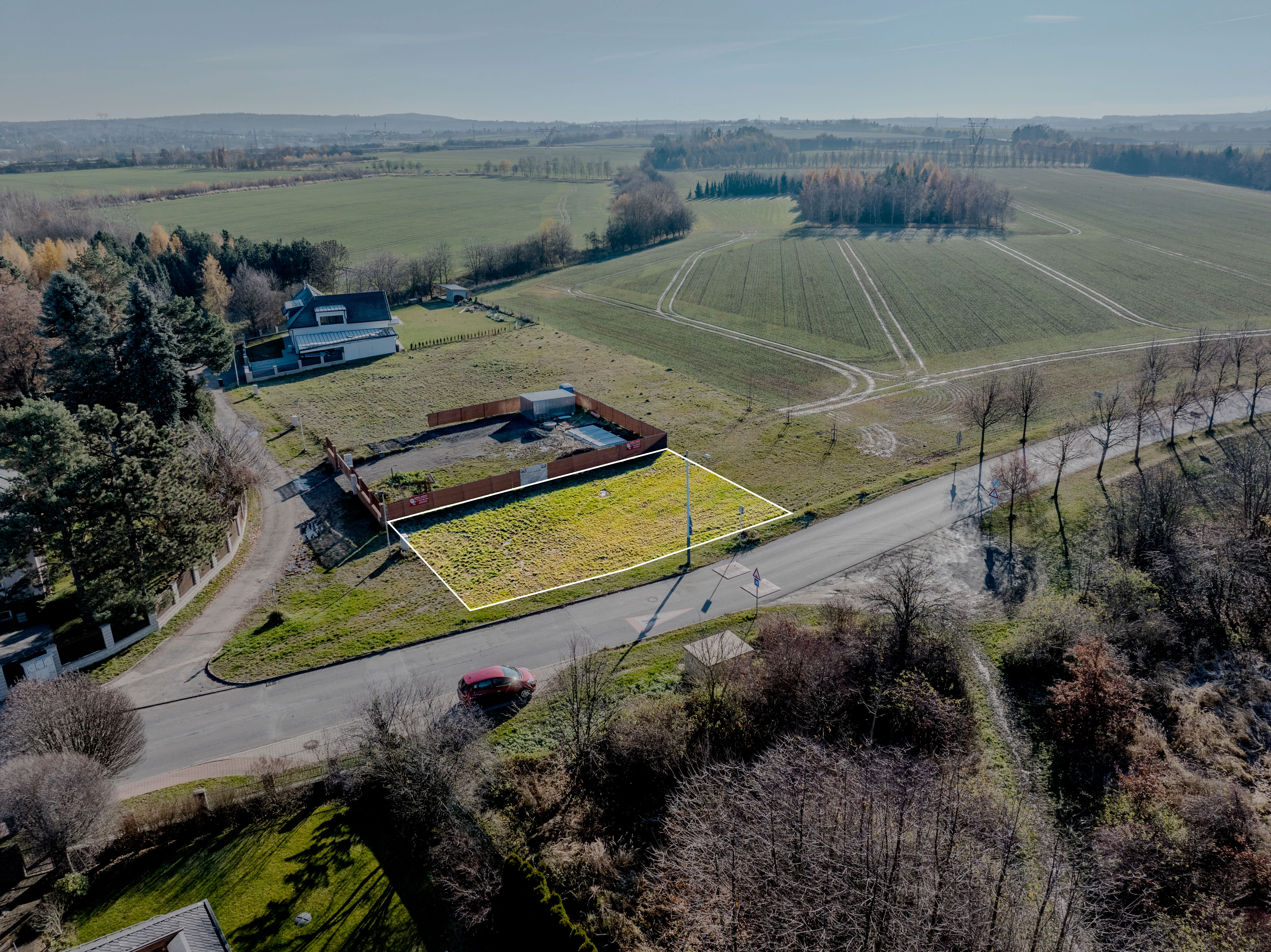 building-plot-527-m-2-for-a-family-house-kolovraty-for-sale